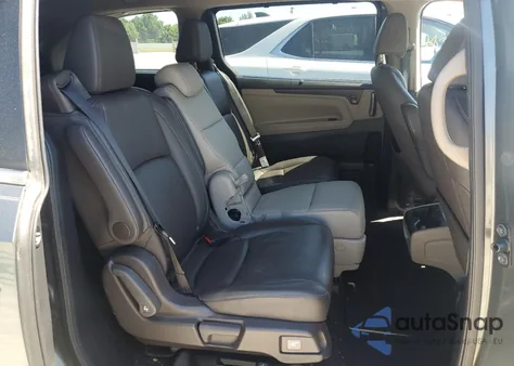 2019 Honda Odyssey Ex z USA, uszkodzony, nr VIN 5FNRL6H55KB016040